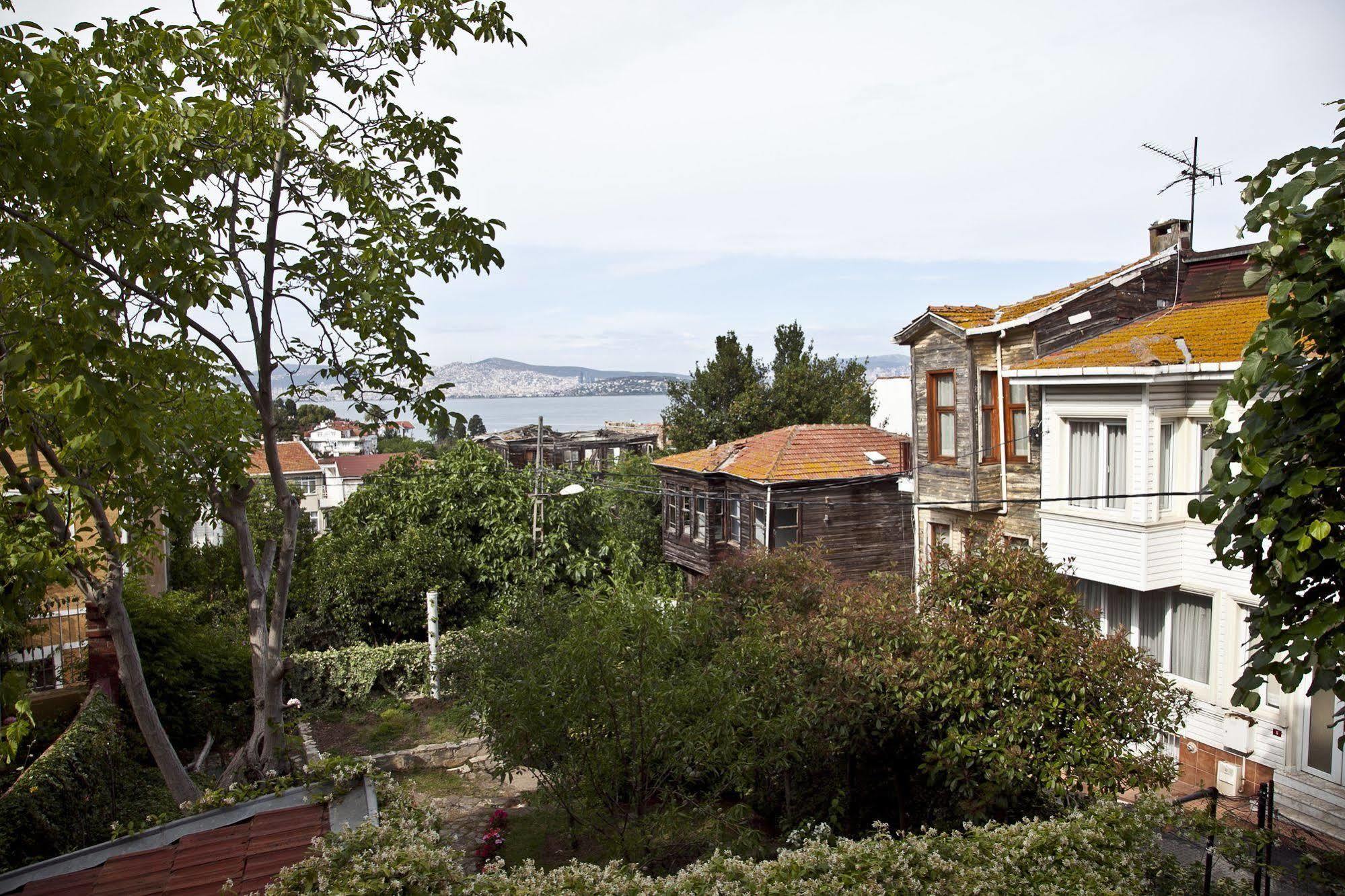 L'Isola Guesthouse (Adults Only) Heybeliada Exterior foto