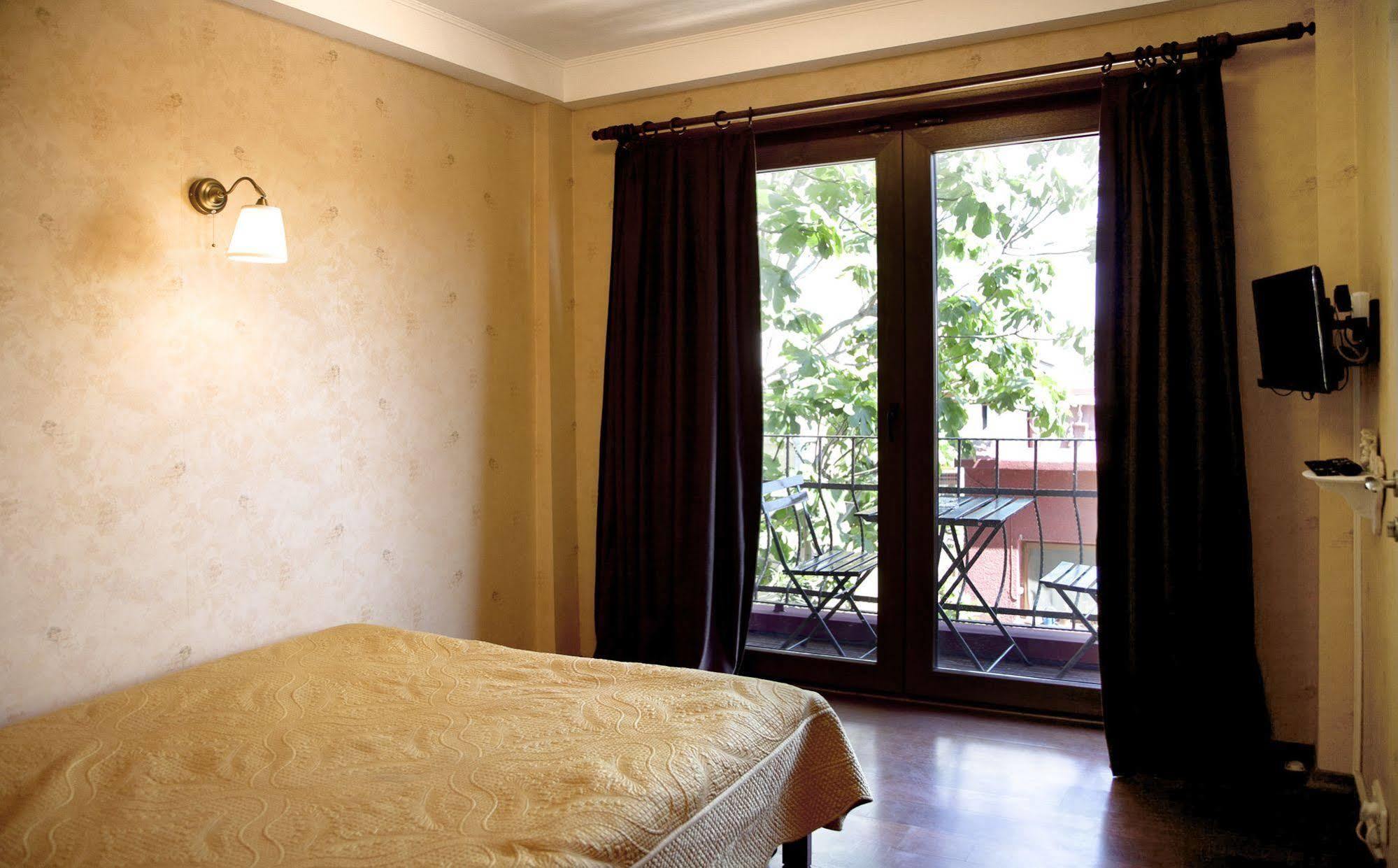L'Isola Guesthouse (Adults Only) Heybeliada Exterior foto